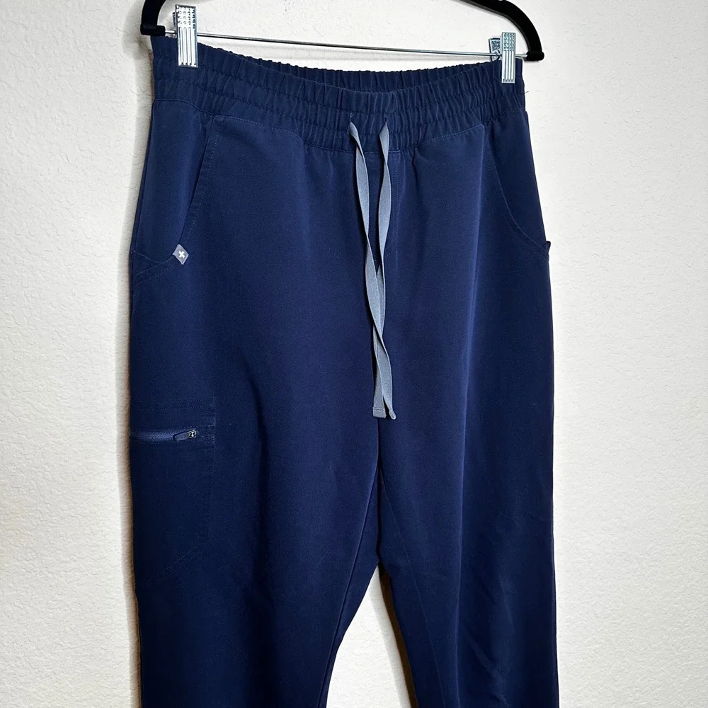 FIGS Navy Blue Technical Collection Scrub Joggers Mens Medium W20SW2028